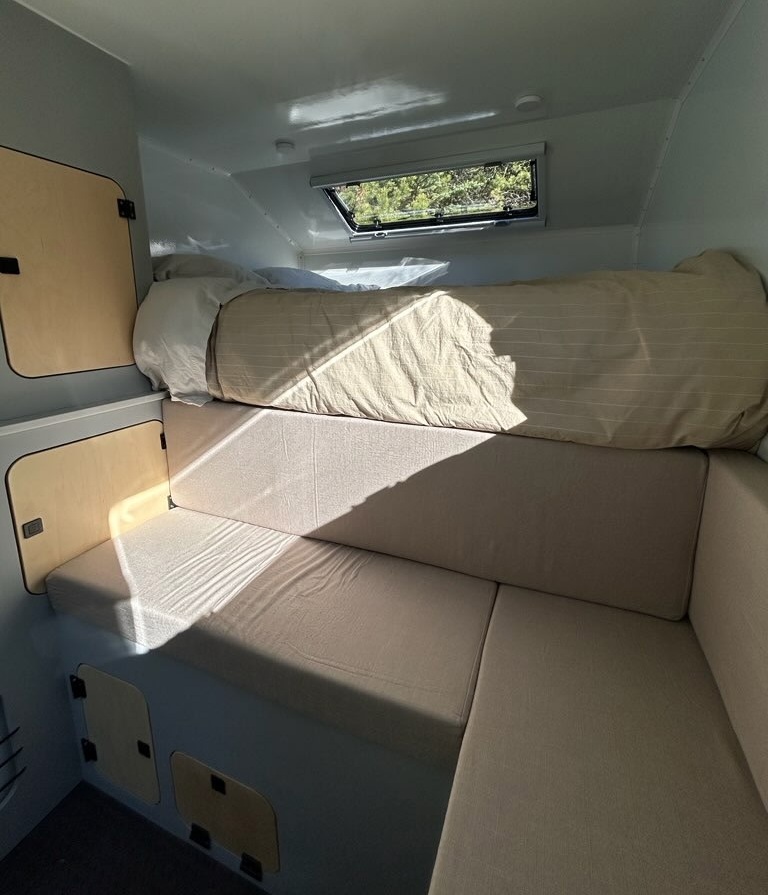 camper internal finished bed
